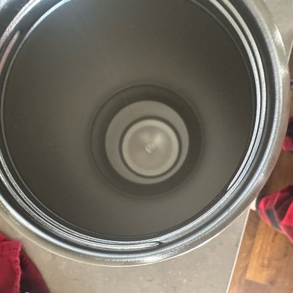 Stanley charcoal 40oz - Picture 12 of 12